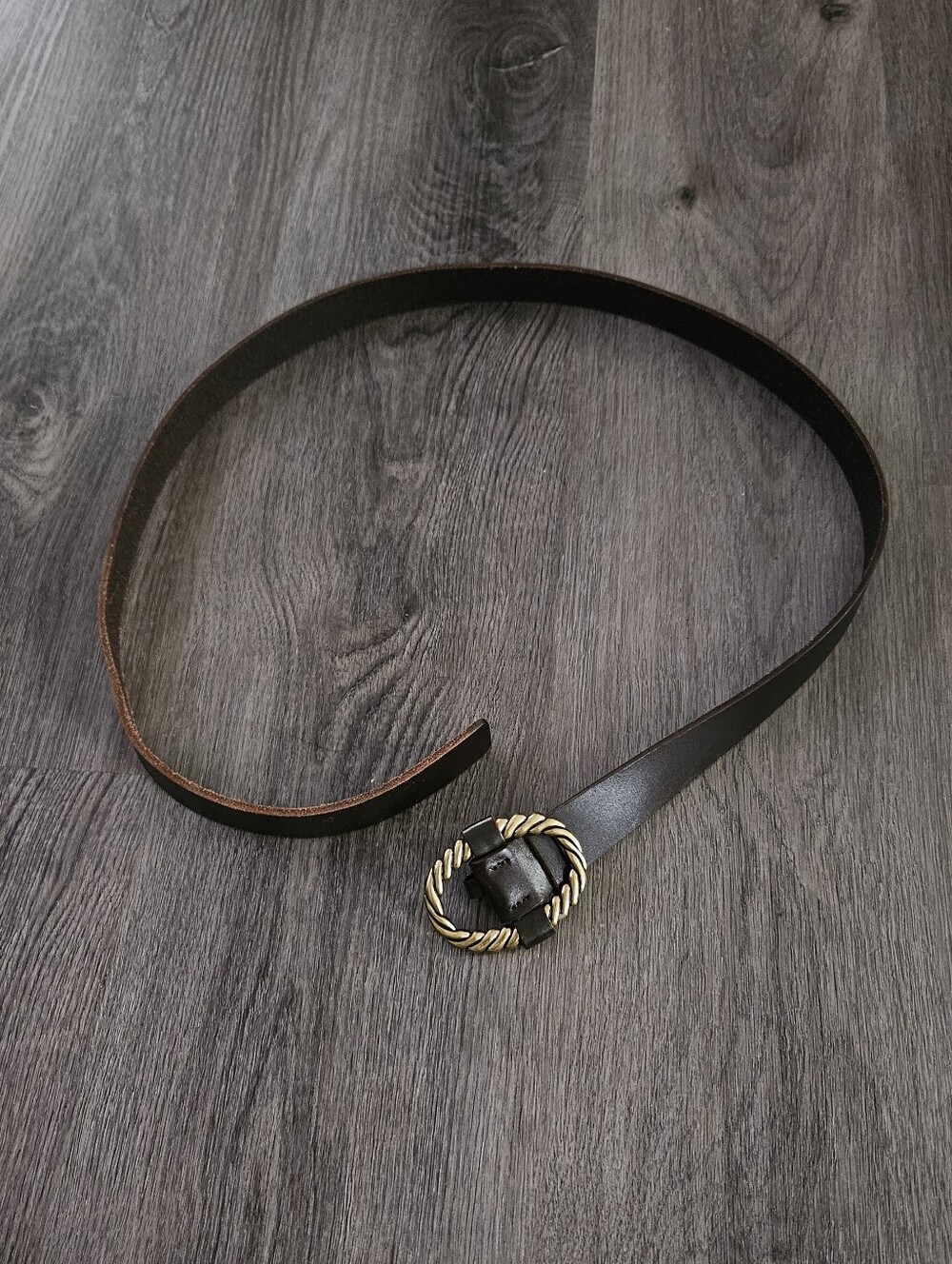 Gap Women's Brown Leather Belt with Gold-Tone Buckle